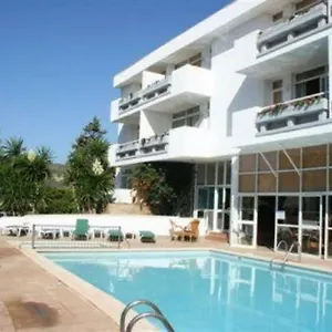 2* Aparthotel Martha's